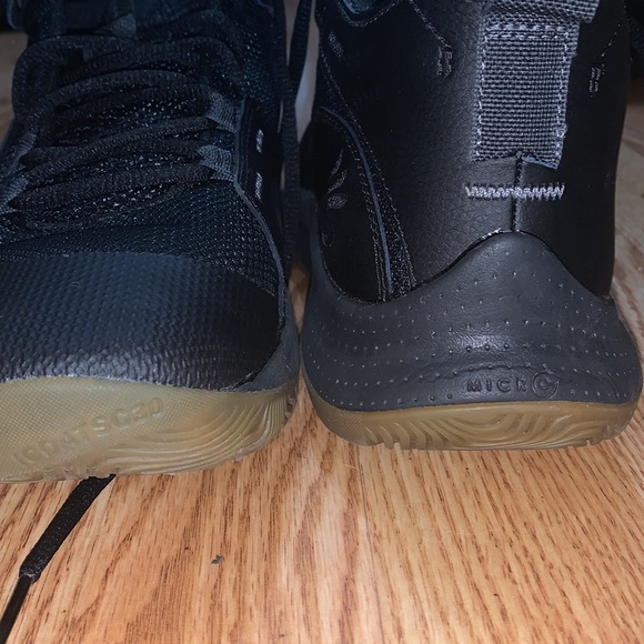 Under Armour 3Z5 Men's Basketball Shoes - Picture 2 of 6